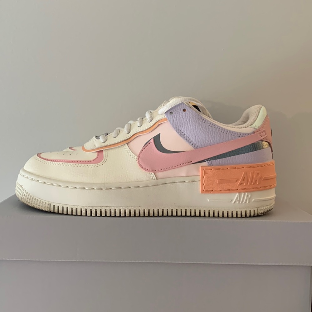 SIZE9 air force 1 sail/orange chalk/obsidian/pink glaze colorway PRACTICALLY NEW